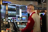 Trump defiende sus medidas económicas y recomienda a los estadounidenses que acepten cierta austeridad