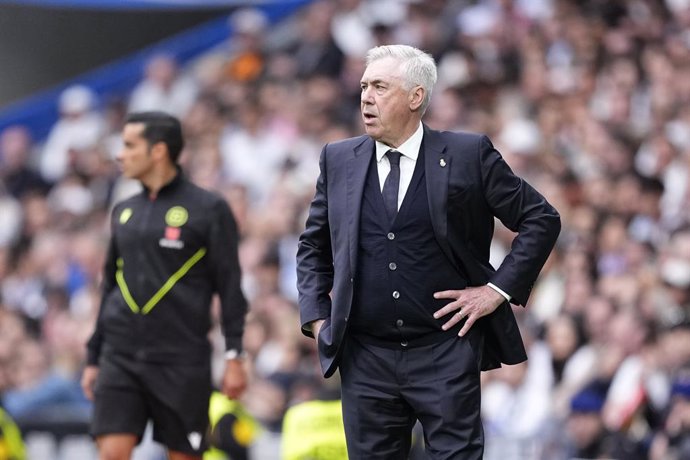 Carlo Ancelotti, head coach of Real Madrid, looks on during the Spanish League, LaLiga EA Sports, football match played between Real Madrid and RC Celta de Vigo at Santiago Bernabeu stadium on May 04, 2025 in Madrid, Spain.