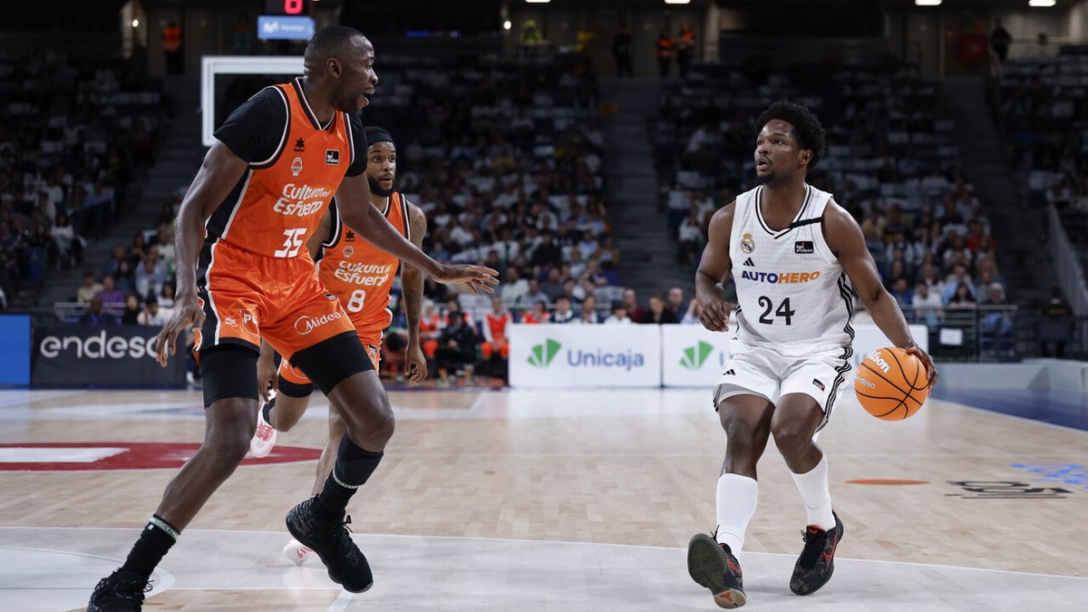 El Real Madrid pasa página contra el Valencia Basket