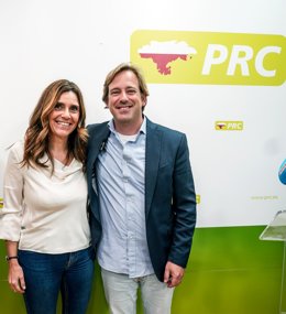 Paula Fernández y Pablo Diestro