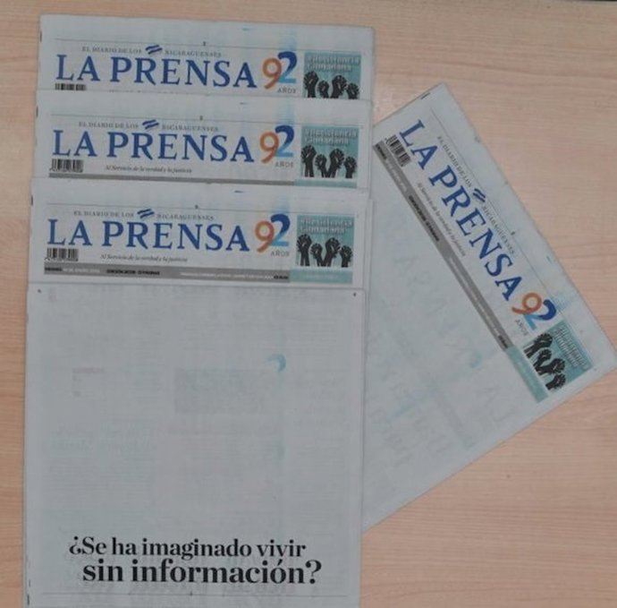 Archivo - Portada en blanco de 'La Prensa' en protesta contra el Gobierno de Nicaragua (archivo)