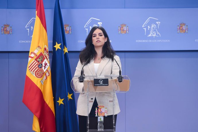 Archivo - A porta-voz da VOX no Congresso, Pepa Millán, durante uma coletiva de imprensa no Congresso dos Deputados, em 1º de abril de 2025, em Madri (Espanha).