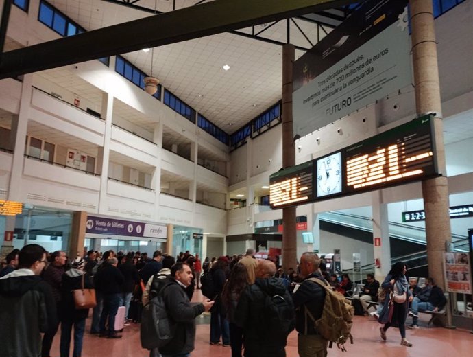 Estación de tren de Ciudad Real en la mañana del robo de cable