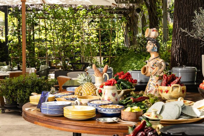 Rosewood Villa Magna fusiona alta cocina mexicana y artesanía de lujo en su brunch dominical