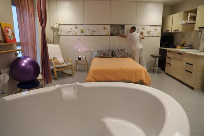 Sala de partos naturales del centro Casa Laietània.