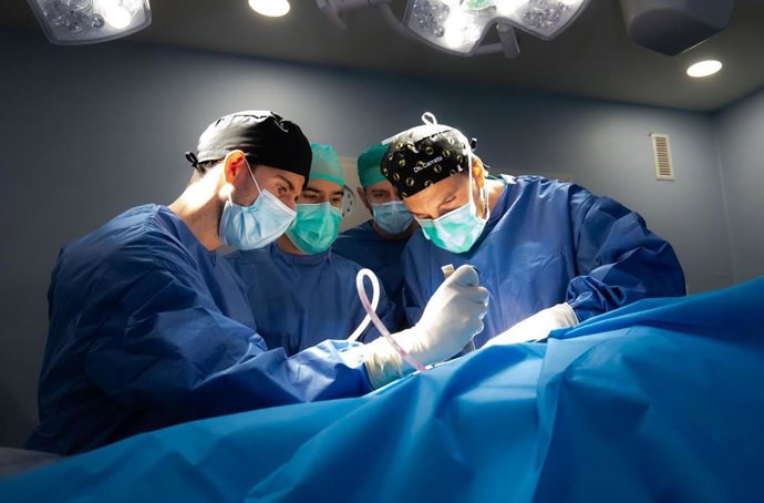 Vithas implanta técnicas que permiten actividad física tras finalizar una operación de prótesis de cadera