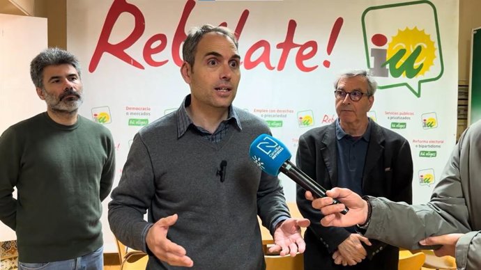 El coordinador de IU Andalucía y diputado en el Congreso, Toni Valero, en Cádiz.