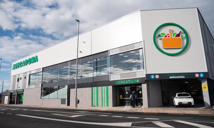Nuevo supermercado de Mercadona en León.