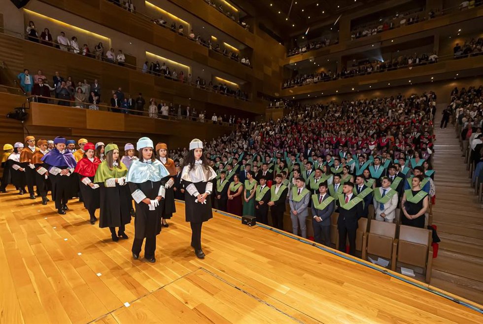 Archivo - Acto de Graduación 2024 de la UEMC.