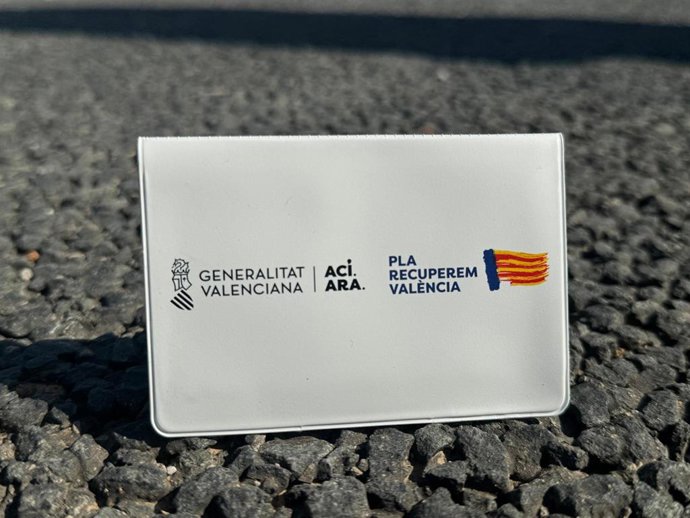 Archivo - El Consell ratifica la contratación de la asistencia técnica para gestionar tarjetas de transporte 'Recuperem València'