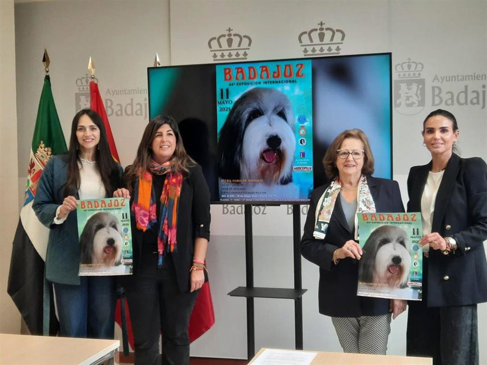 Presentación de la 44 Exposición Internacional Canina de Badajoz.