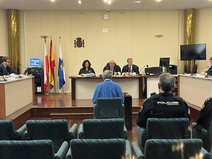 Ocho años para el acusado de incendiar un local de Santoña en 2021, que obligó a desalojar a 30 vecinos