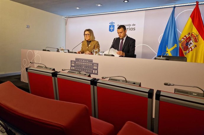 Rueda de prensa de Lydia Espina y Guillermo Peláez