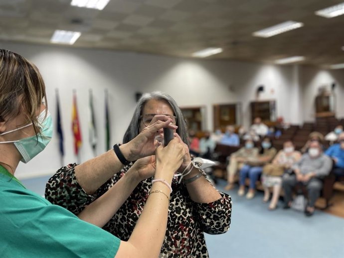 El Hospital Clínico mejora la accesibilidad en la atención especializada de pacientes respiratorios con Asma