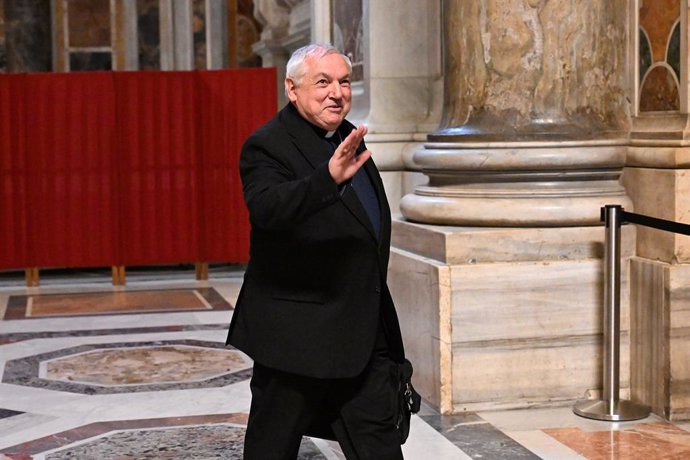 Vatican, VATICAN: NO LIBRI** Italy, Rome, Vatican, 2025/5/4 . Cardinal Jean-Marc Aveline arrives for  the Ninth Novemdiale mass at St Peter's Basilica in The Vatican,    Photograph by ALESSIA GIULIANI   / Catholic Press Photo