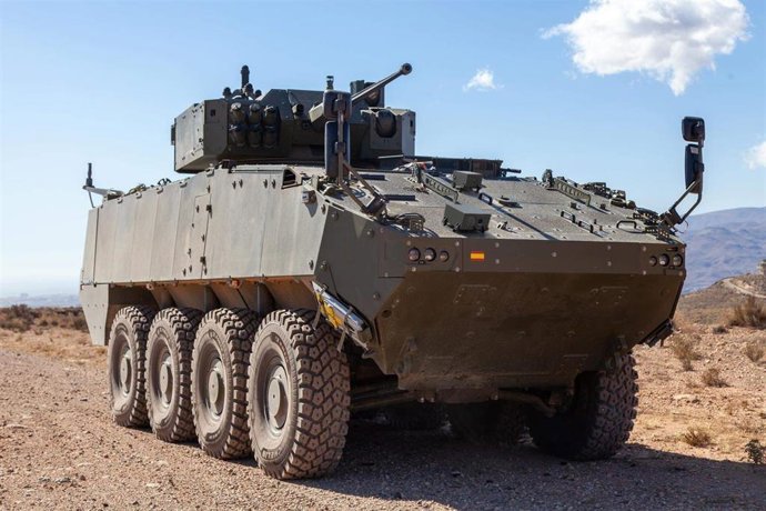 Archivo - Un blindado 8x8 Dragón del Ejército español