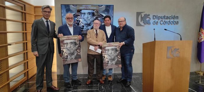 Lorite (izda.), en la presentación del II In Memoriam Domingo Echevarría.