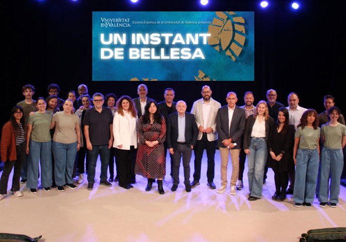 El proyecto teatral de la Universitat de València (UV), Escena Erasmus, presenta 'Un instant de bellesa'
