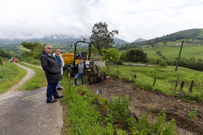 Media inaugura las obras