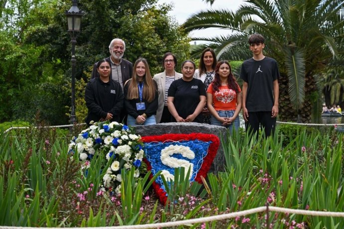 Homenatge als deportats a camps de concentració i altres víctimes del nazisme al parc de la Ciutadella aquest dilluns