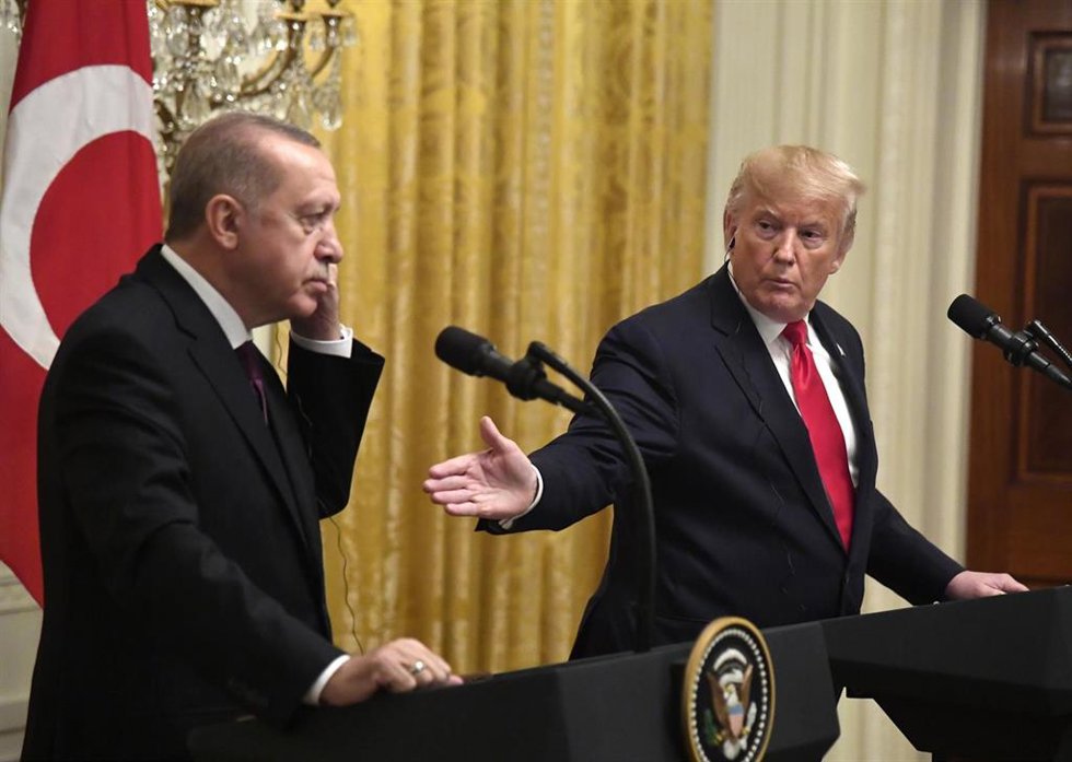 Archivo - El presidente de Estados Unidos, Donald Trump, y su homólogo turco, Recep Tayyip Erdogan (Archivo)