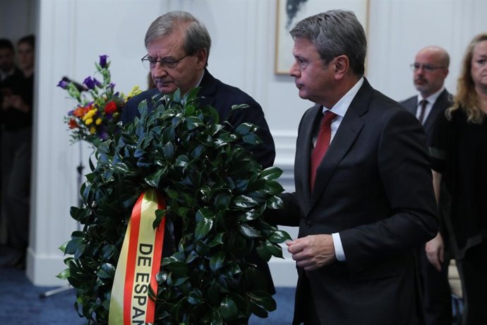 El secretario de Estado de Memoria Democrática, Fernando Martínez, en el acto de homenaje a las víctimas españolas del nazismo.