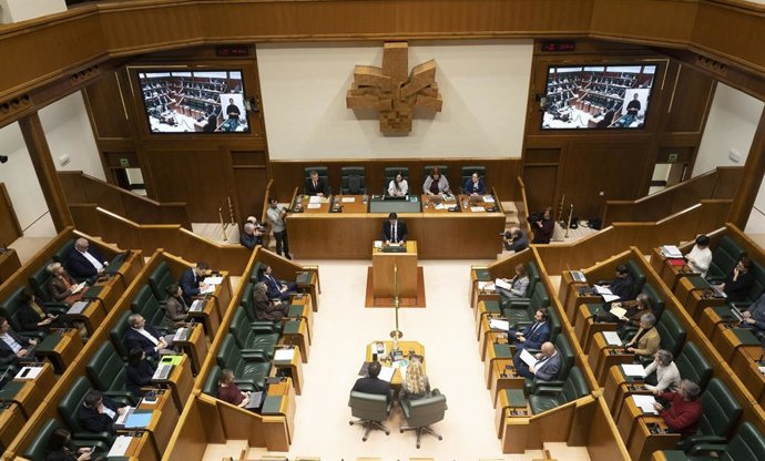 Archivo - El Parlamento Vasco