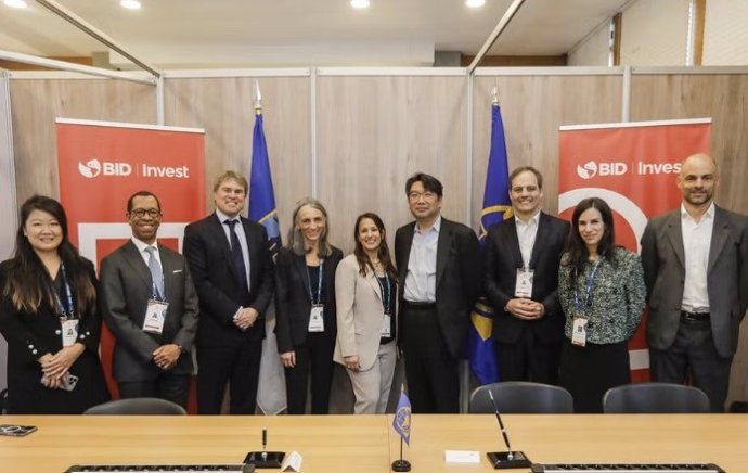 BID Invest y MIGA firman un primer marco de garantía de financiación al comercio exterior