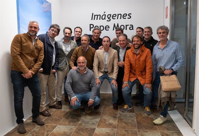 Inauguración de la exposición 'Imágenes', del artista onubense Pepe Mora