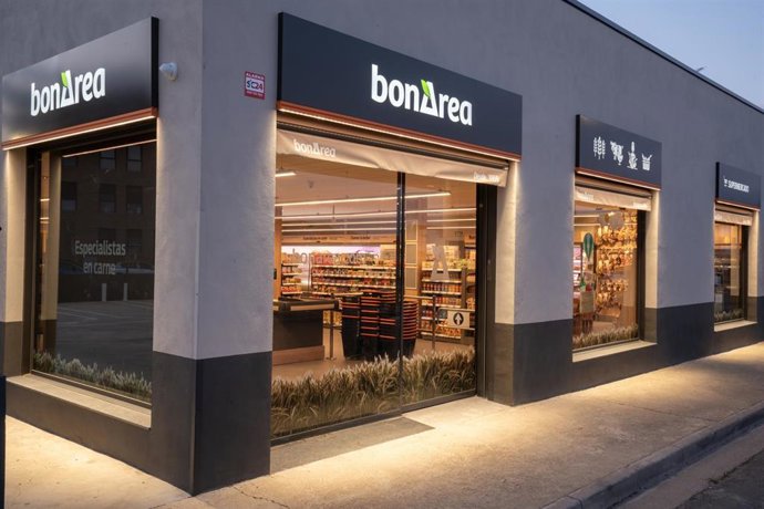 Archivo - Supermercado de BonÀrea.
