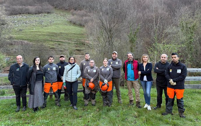 La Fundación Camino Lebaniego, a través del programa europeo Steps for LIFE, forma a jóvenes en tareas de conservación y mejora del medio natural en la comarca de Liébana