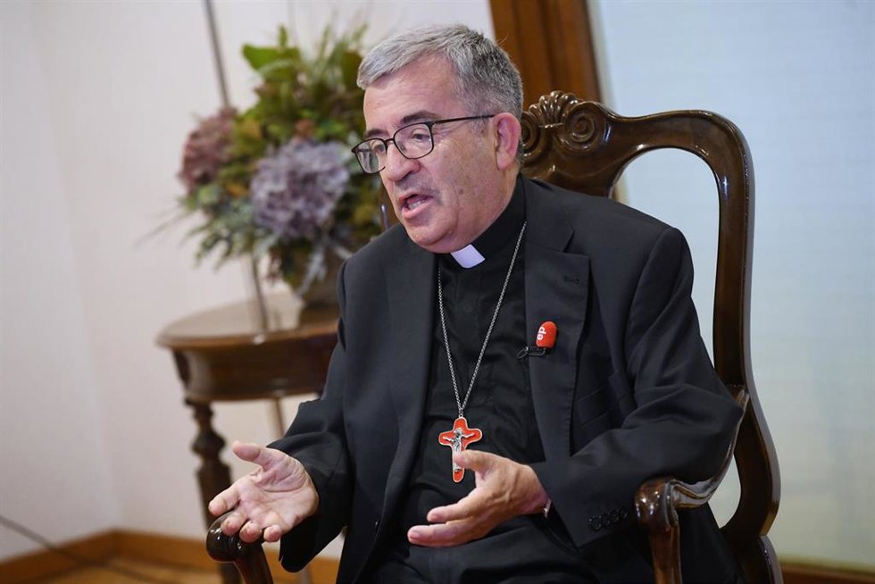 Archivo - El presidente de la Conferencia Episcopal Española (CEE), Luis Argüello, durante una entrevista con Europa Press, en la Conferencia Episcopal Española (CEE), a 3 de septiembre de 2024, en Madrid (España). Mons. Argüello fue ordenado sacerdote 