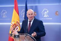 El PP confirma su rechazo a la reducción de jornada porque viene de la "imposición" y no cuenta con la patronal