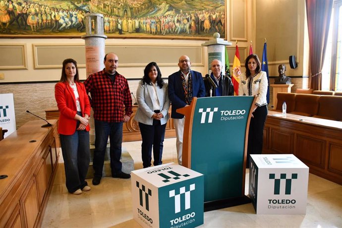 Presentación del estudio y exposición Rollos y Picotas.