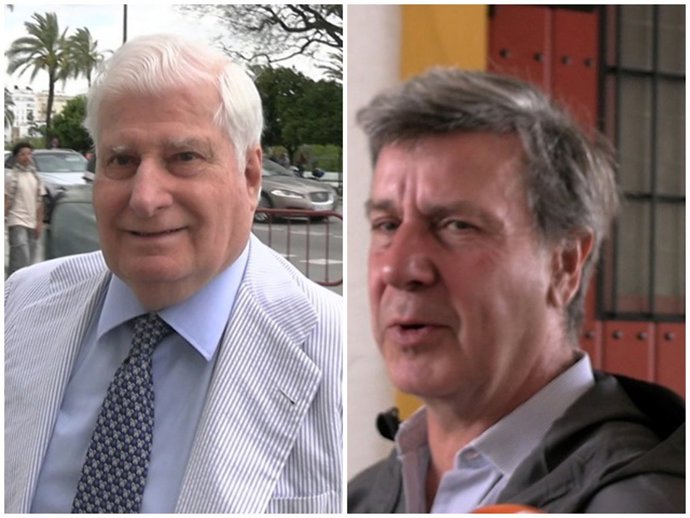 Archivo - El duque de Alba y Cayetano Martínez de Irujo a su llegada a la plaza de toros de La Maestranza este lunes