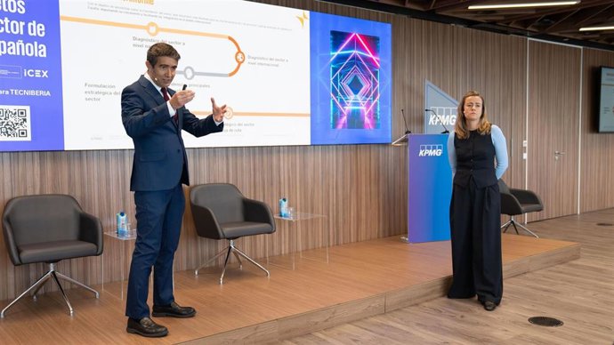 Presentación del informe de KPMG y Tecniberia