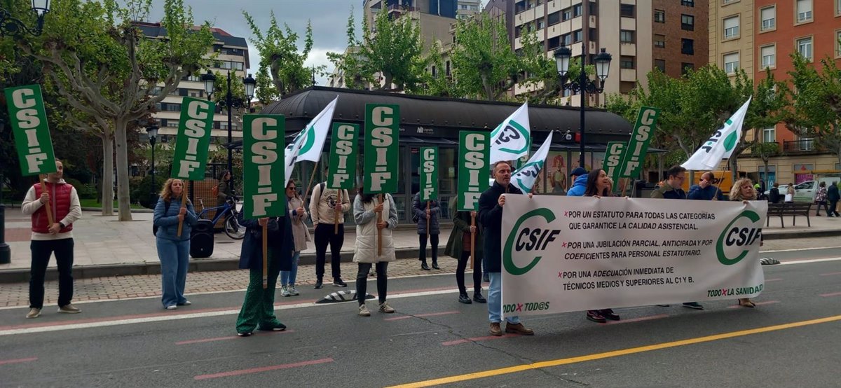 CSIF pide más negociación en el Estatuto Marco en Sanidad, mejoras salariales y reclasificación de todas las categorías