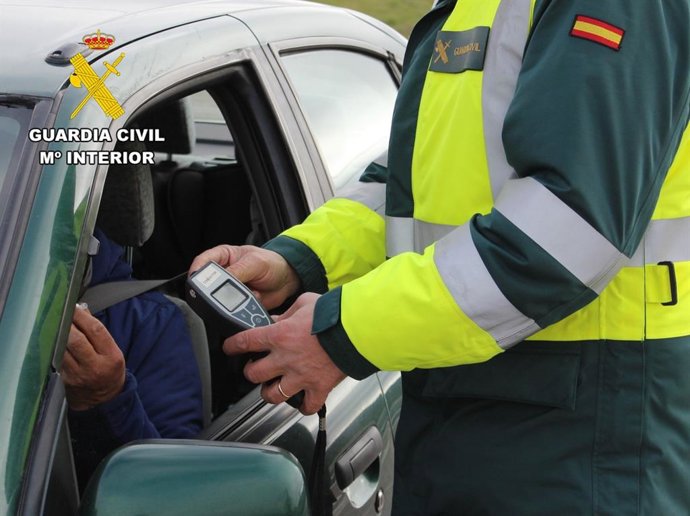 Imagen de archivo de una prueba de alcoholemia.