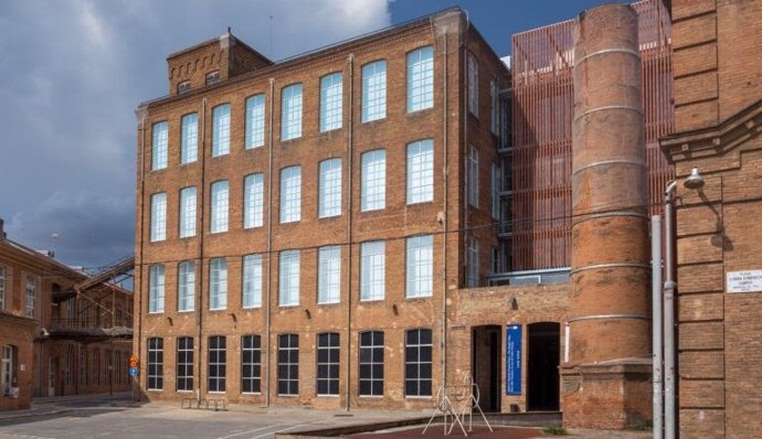 La Fabra i Coats: Fabrica de Creació en Barcelona.