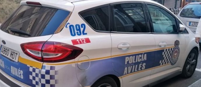 Coche de la Policía Local de Avilés.