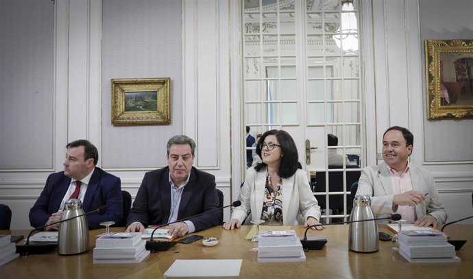Los portavoces de PP y Vox en Les Corts, en la junta de síndics