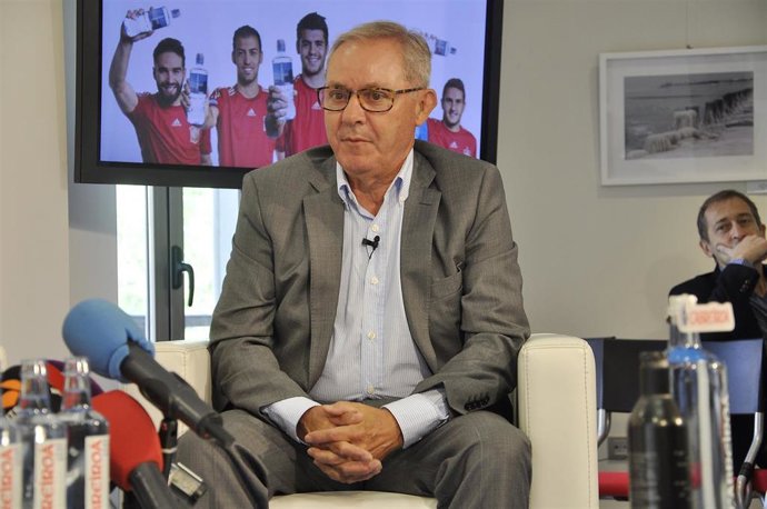 Archivo - José Ángel de la Casa en una foto de archivo