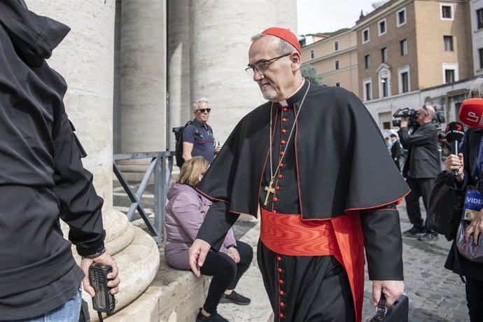 Vatican, VATICAN: NO LIBRI** Italy, Rome, Vatican, 2025/5/5  Cardinal Pierbattista Pizzaballa   arrives for the meeting of the General Congregation of Cardinals, in Vatican City. The cardinals continue their deliberations during general congregations held
