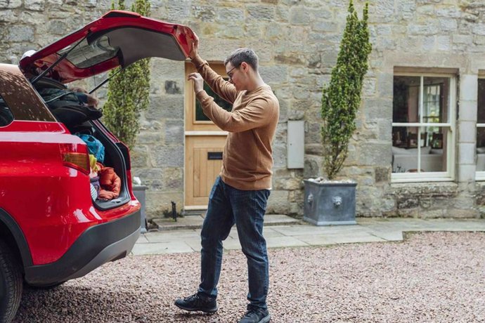 ¿Puedo asegurar un coche si no soy el propietario?