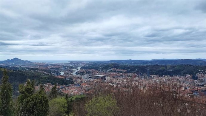Nubes sobre Bilbao