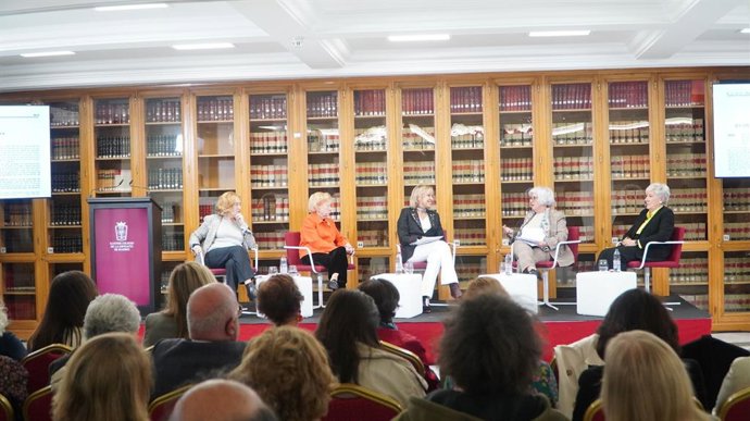 Homenaje en el ICAM a mujeres que han amrcado historia por la igualdad de España