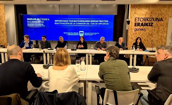 Diputación de Gipuzkoa activa la comisión del taxi para "generar un espacio de debate y reflexión" sobre los retos del sector
