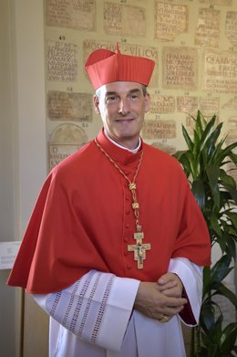 Archivo - El nuevo cardenal y obispo de Ajaccio, François-Xavier Bustillo, es nombrado cardenal por el Papa Francisco (i), en la basílica vaticana de San Pedro, a 30 de septiembre de 2023, en Roma, (Italia). 