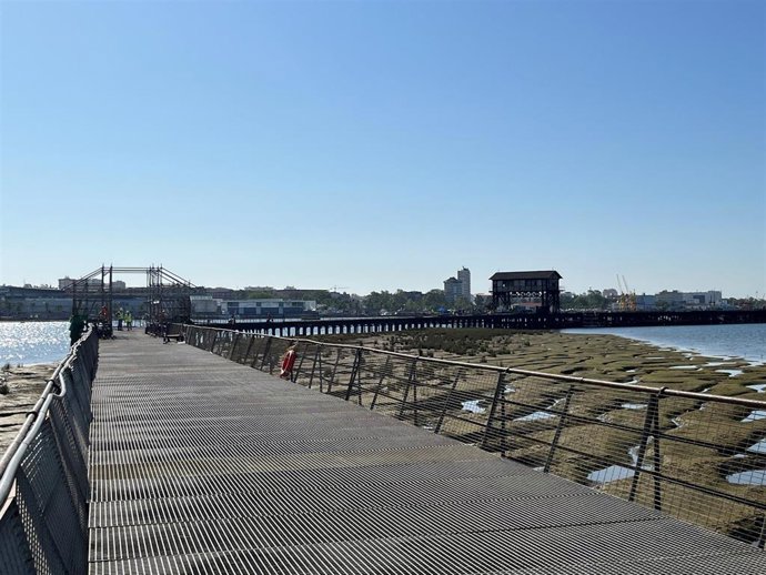 Archivo - Muelle de Tharsis.