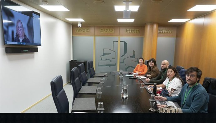 Los miembros del integrupo se han reunido con Milenia Florez, representante de Ríos Vivos